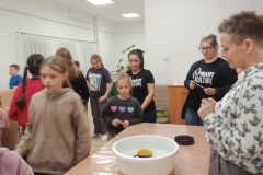 Wróżba Złota moneta w fontannie