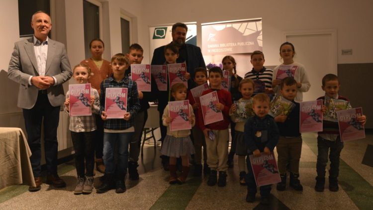 PRZECISZÓW PEŁEN ŚWIĄTECZNEJ MAGII – 13. KONKURS SZOPEK BOŻONARODZENIOWYCH