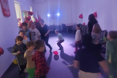 7e771bd6-51f6-451f-adb8-fd18669bc0ba