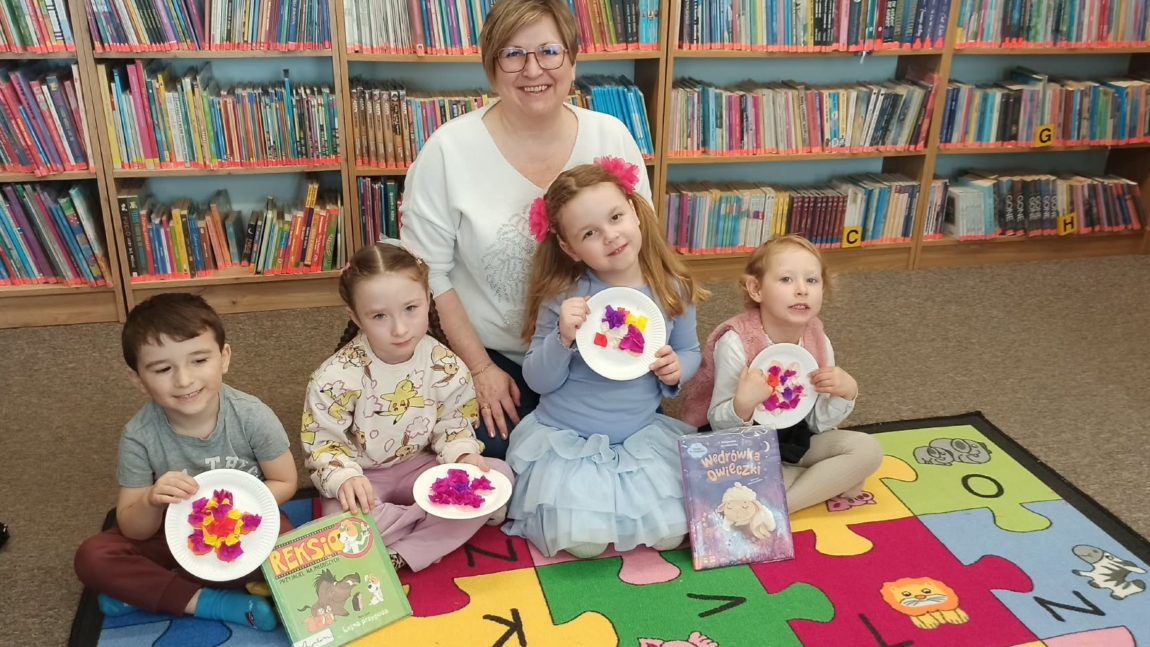 WIOSENNE CZYTANIE NA DYWANIE