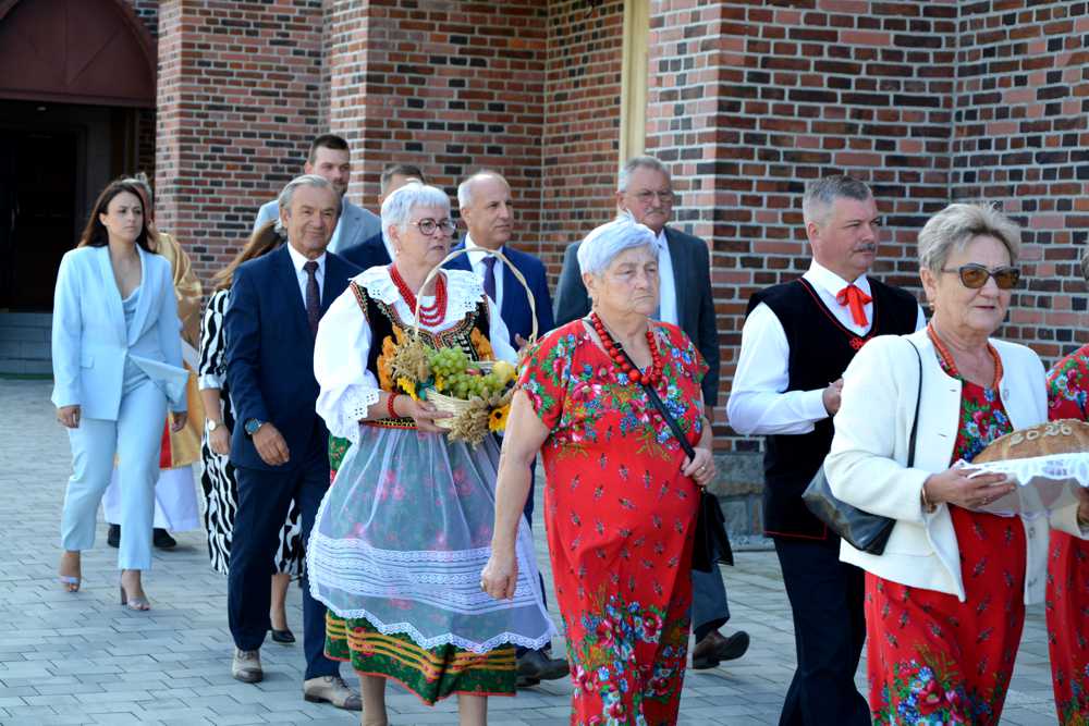 ŚWIĘTO PLONÓW W PIOTROWICACH.